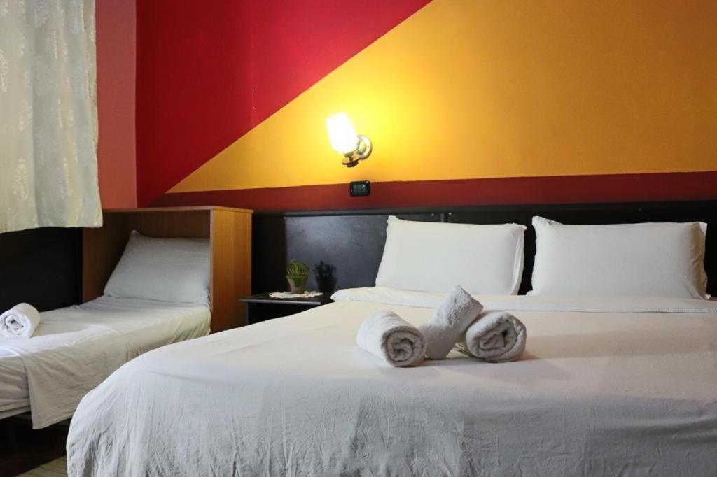 Hotel Rex Τίρανα Εξωτερικό φωτογραφία