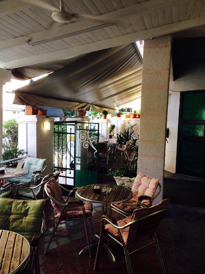 Hotel Rex Τίρανα Εξωτερικό φωτογραφία