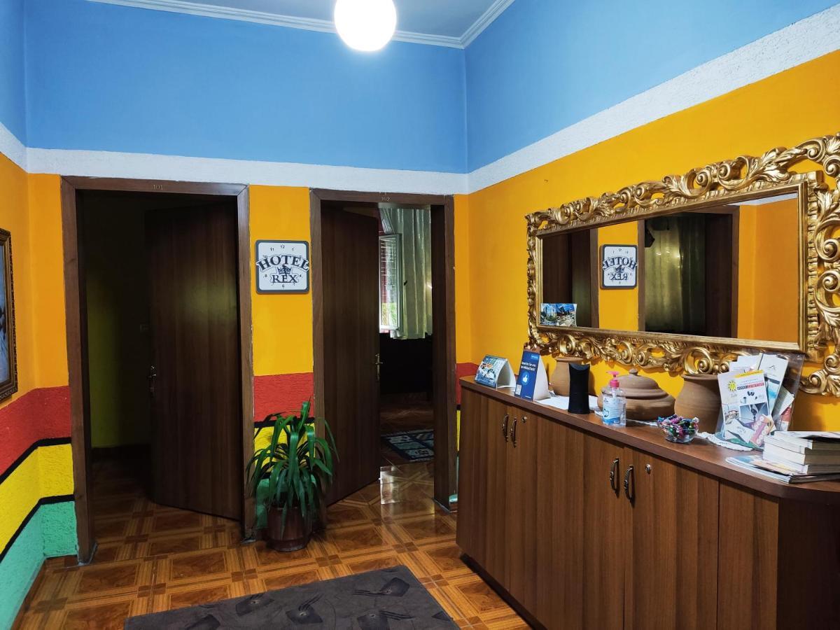 Hotel Rex Τίρανα Εξωτερικό φωτογραφία